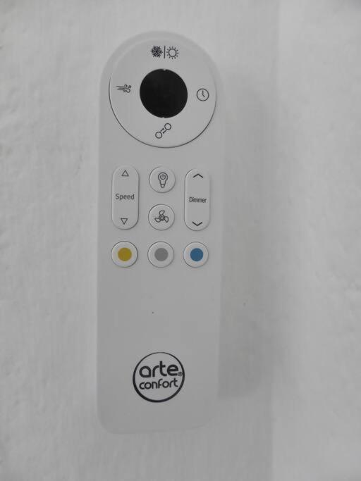 Estudio Nefeli Primera Linea Playa Amazing Views بينالماذينا المظهر الخارجي الصورة