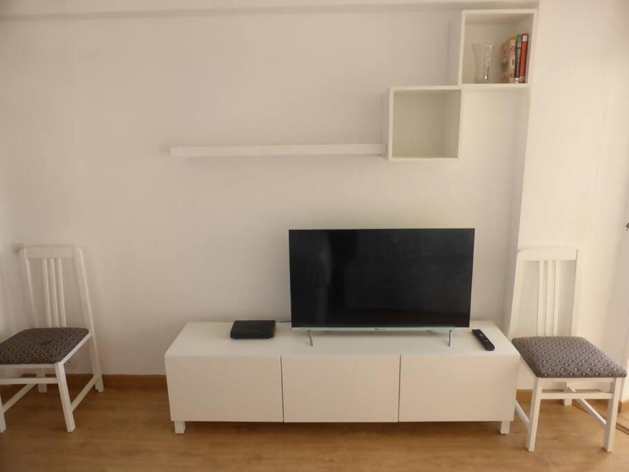 Estudio Nefeli Primera Linea Playa Amazing Views بينالماذينا المظهر الخارجي الصورة