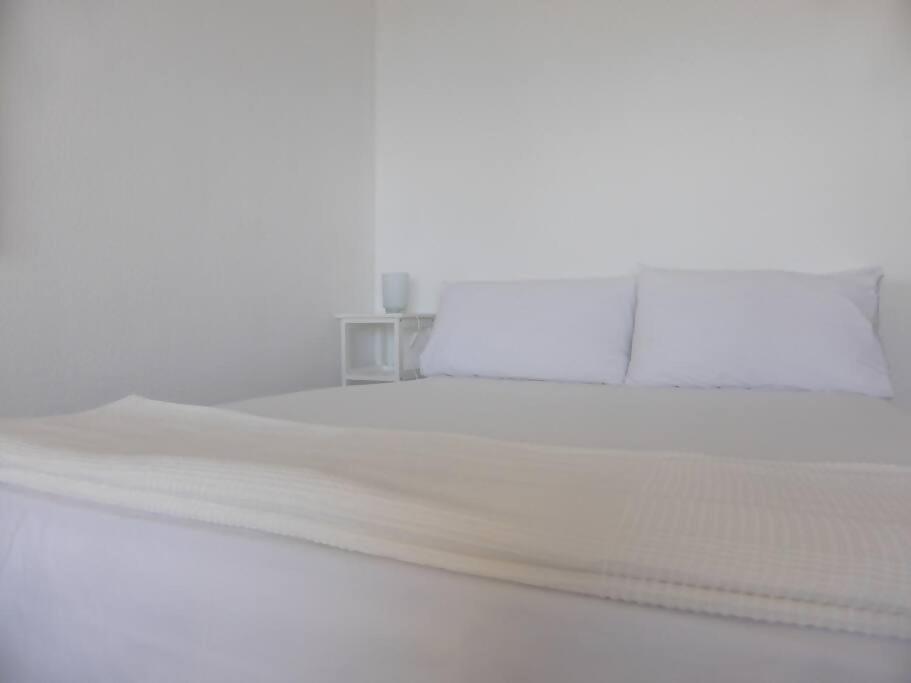 Estudio Nefeli Primera Linea Playa Amazing Views بينالماذينا المظهر الخارجي الصورة