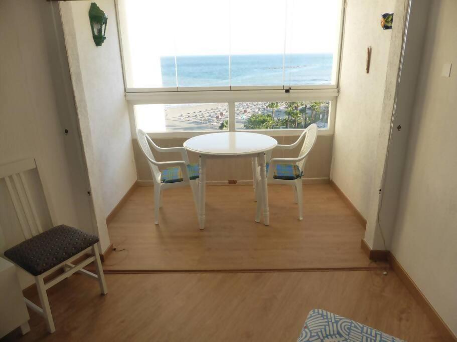 Estudio Nefeli Primera Linea Playa Amazing Views بينالماذينا المظهر الخارجي الصورة
