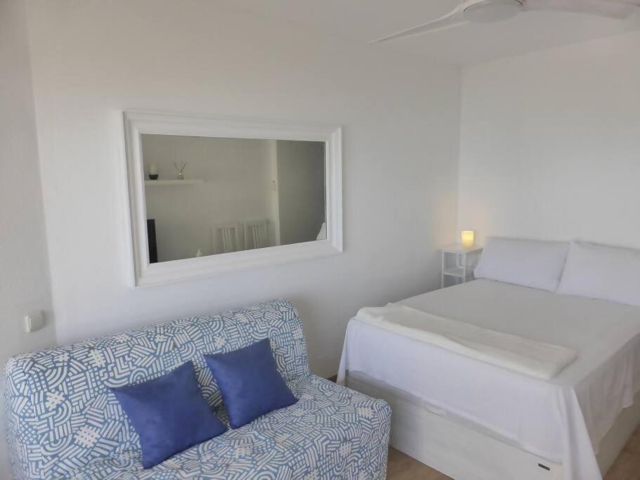 Estudio Nefeli Primera Linea Playa Amazing Views بينالماذينا المظهر الخارجي الصورة